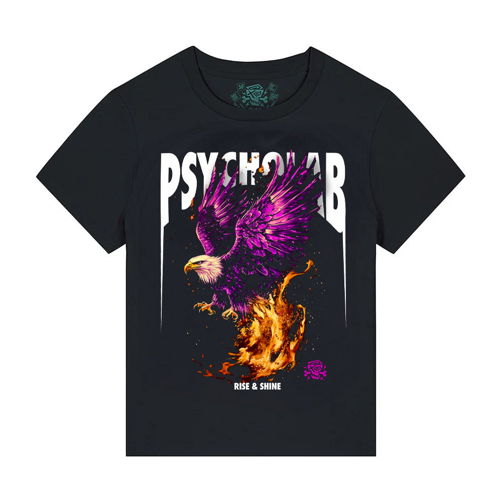 Frauen T-Shirt 'Phoenix White' von PsychoLab mit auffälligem Phönix-Print auf schwarzem Hintergrund, symbolisiert Transformation und Stärke.